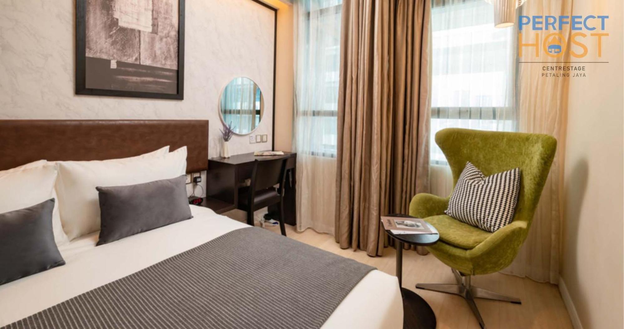 ホテル Centrestage Petaling Jaya By Perfect Host エクステリア 写真 Deluxe Room