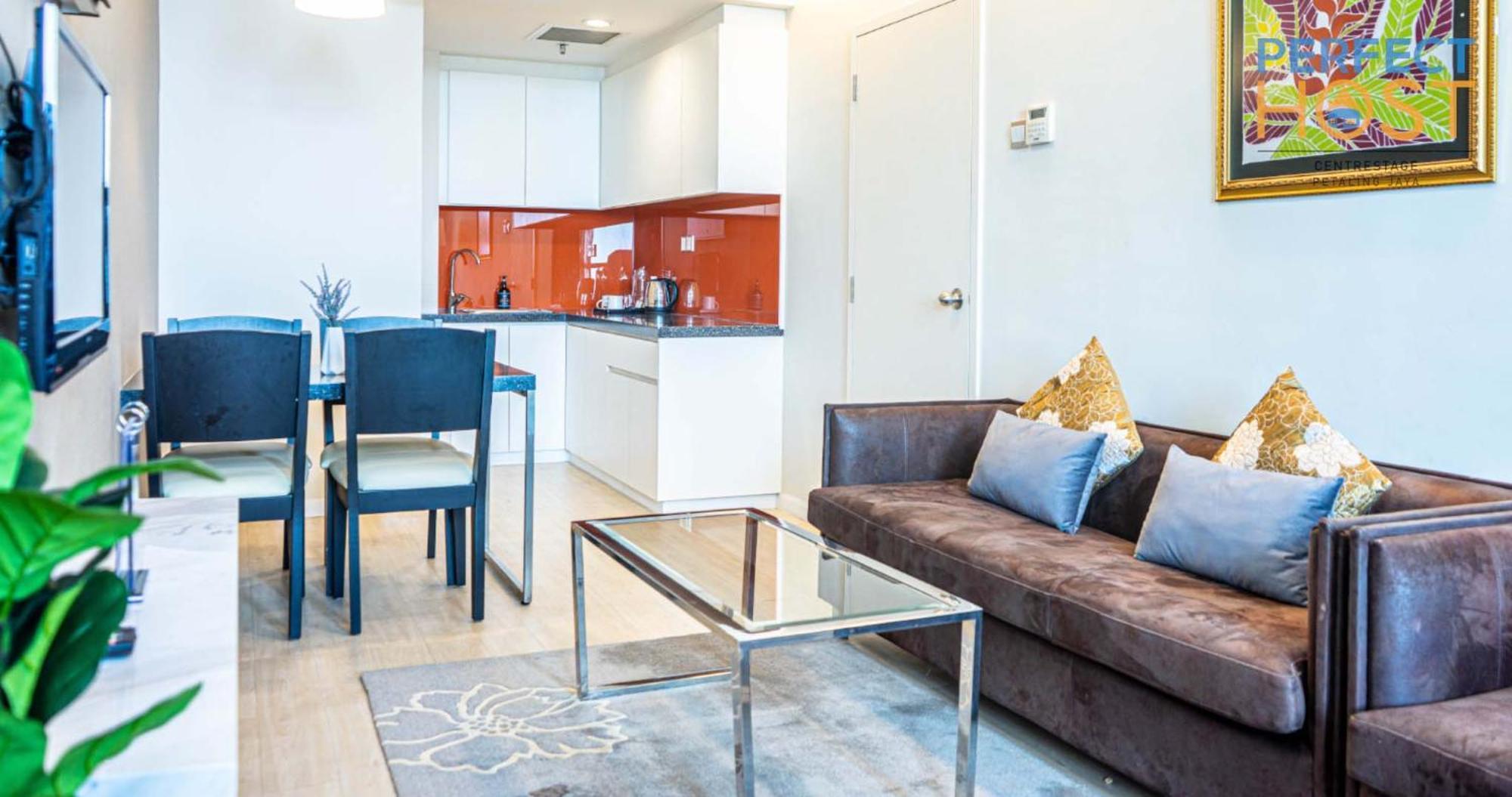 ホテル Centrestage Petaling Jaya By Perfect Host エクステリア 写真 A typical apartment at The Residence