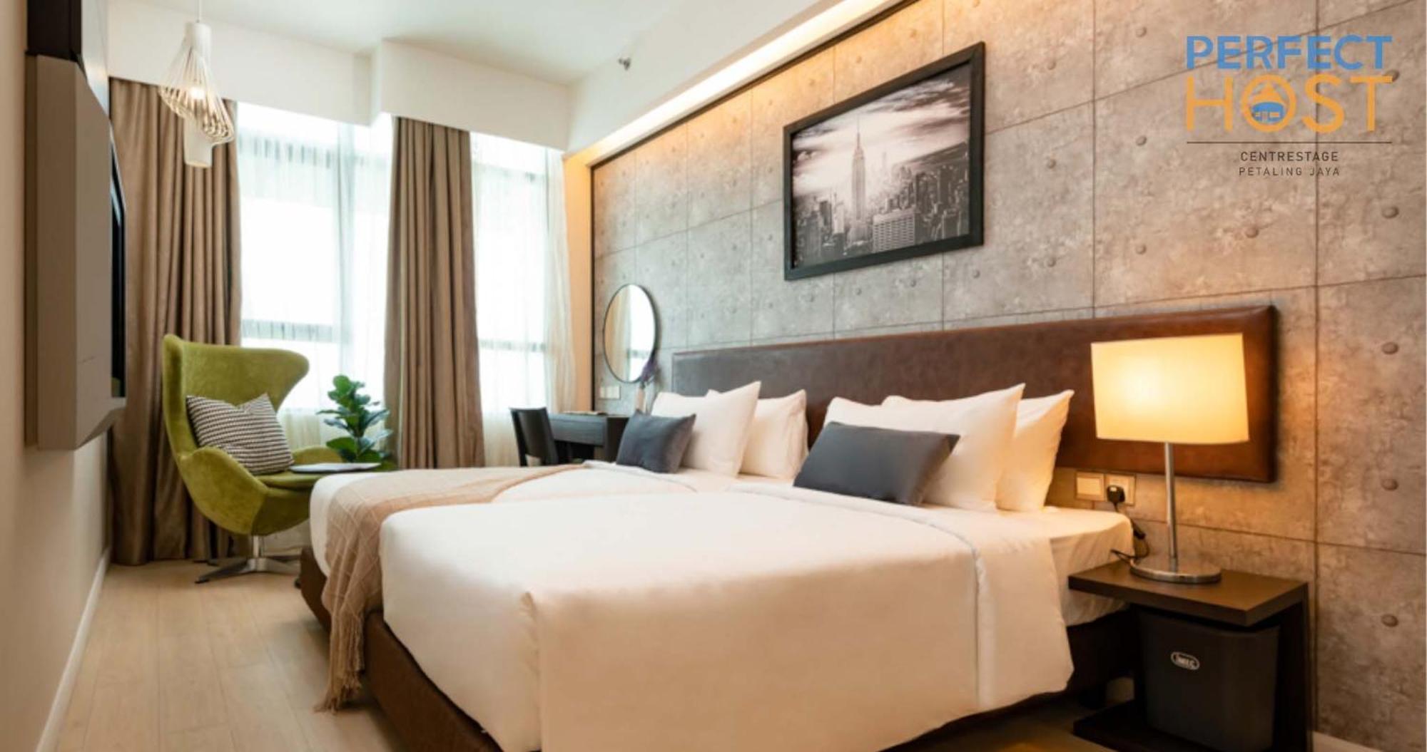 ホテル Centrestage Petaling Jaya By Perfect Host エクステリア 写真 Deluxe Room