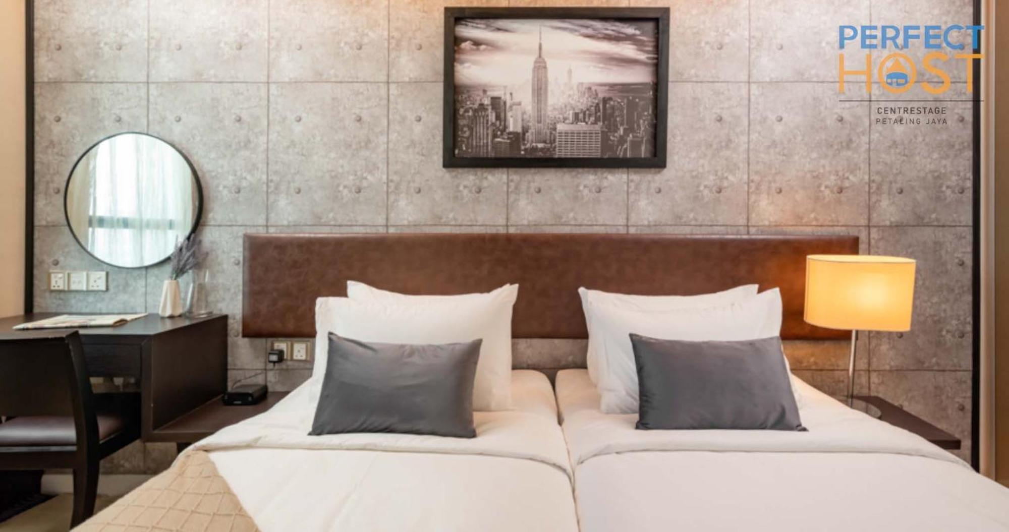 ホテル Centrestage Petaling Jaya By Perfect Host エクステリア 写真 Deluxe Room