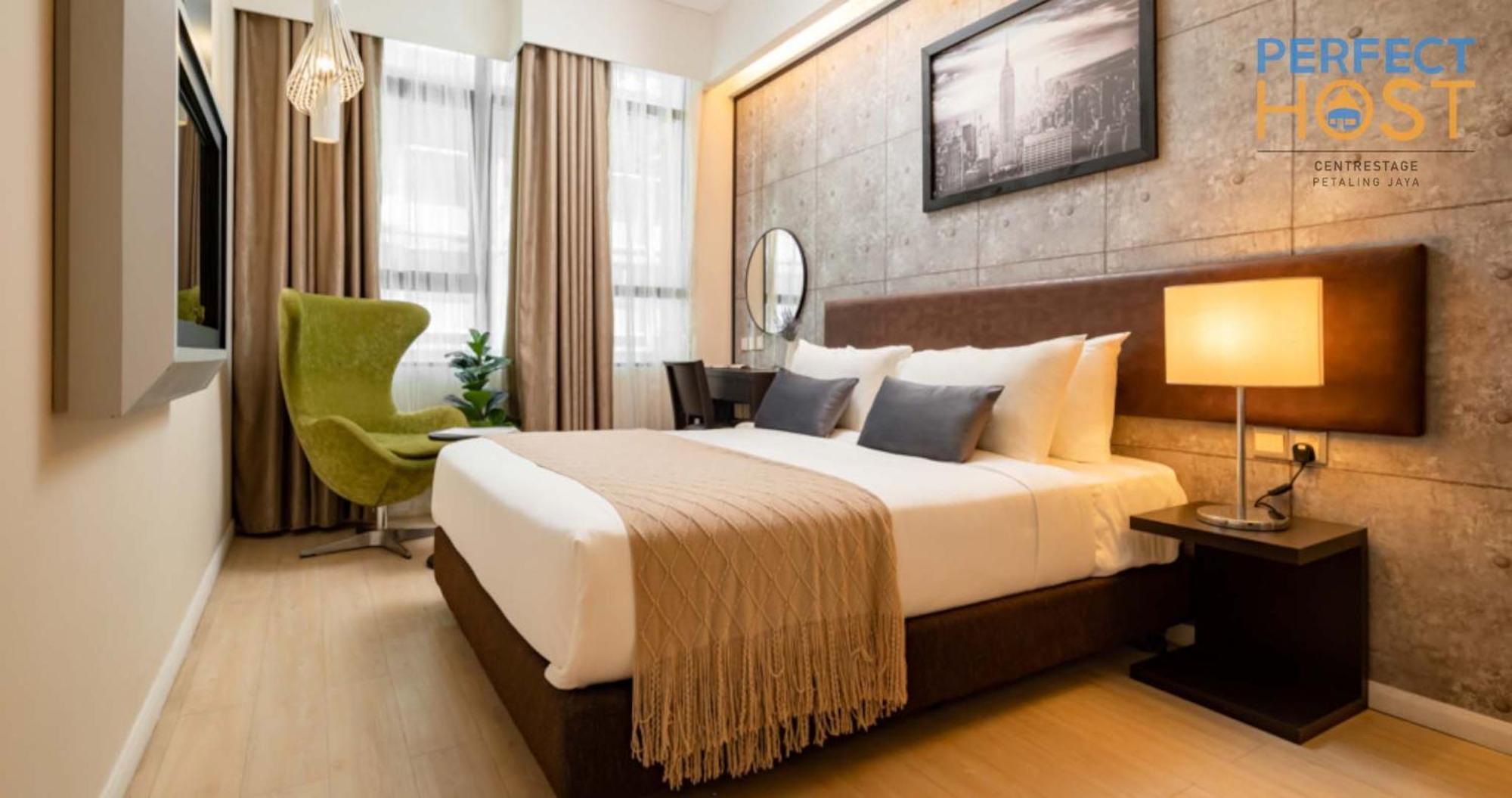 ホテル Centrestage Petaling Jaya By Perfect Host エクステリア 写真 Deluxe Room